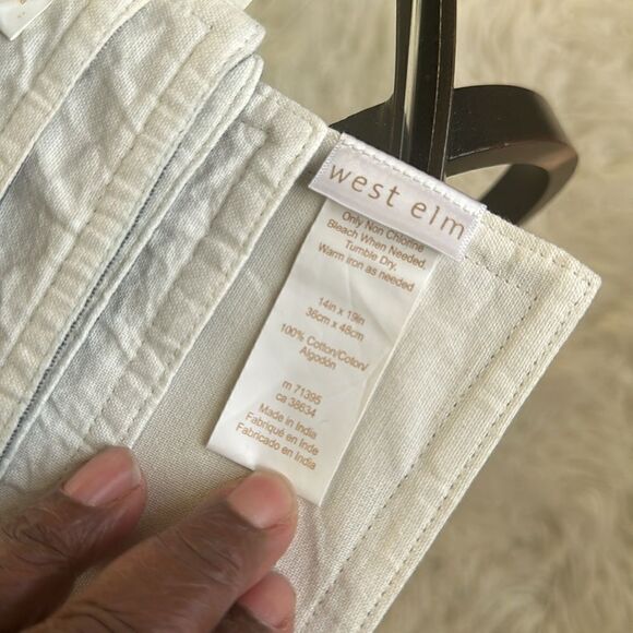 West Elm Rectangular Cotton Placemats & Table Runner Decor - Picture 5 of 10